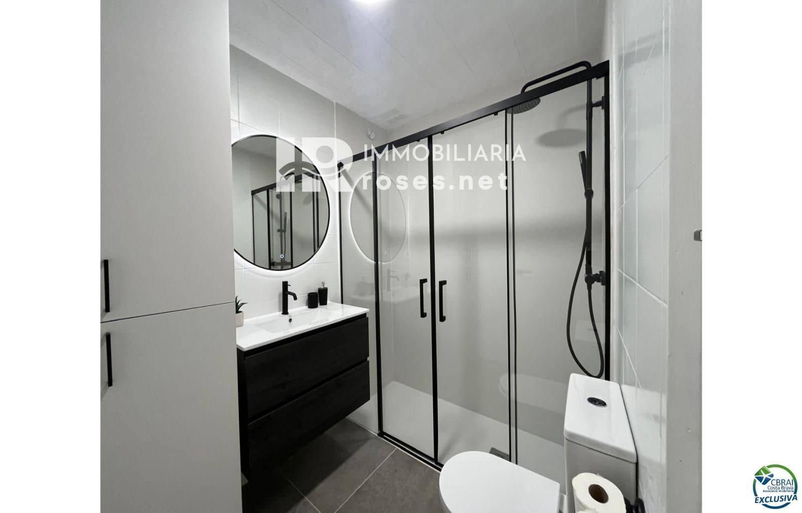 2 bedroom Flat for sale in Empuriabrava - € 265,000 (Ref: 8880339)