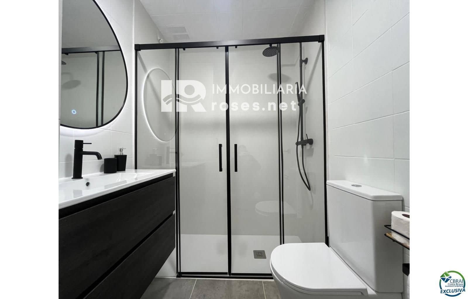 2 bedroom Flat for sale in Empuriabrava - € 265,000 (Ref: 8880339)