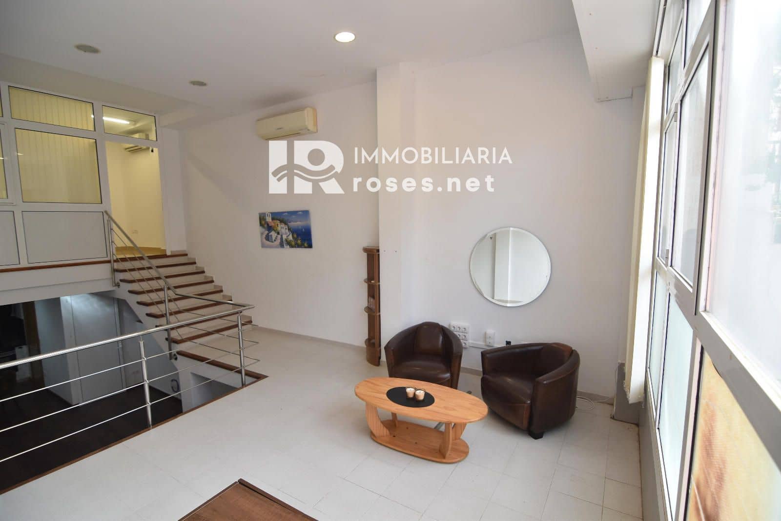 Erhverv til salg i Empuriabrava med garage - € 145.000 (Ref: 8880340)