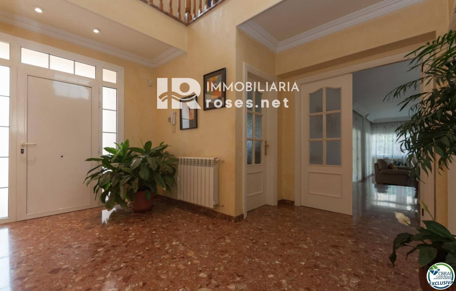 4 sypialnia Willa na sprzedaż w Roses z basenem garażem - 598 000 € (Ref: 8884816)