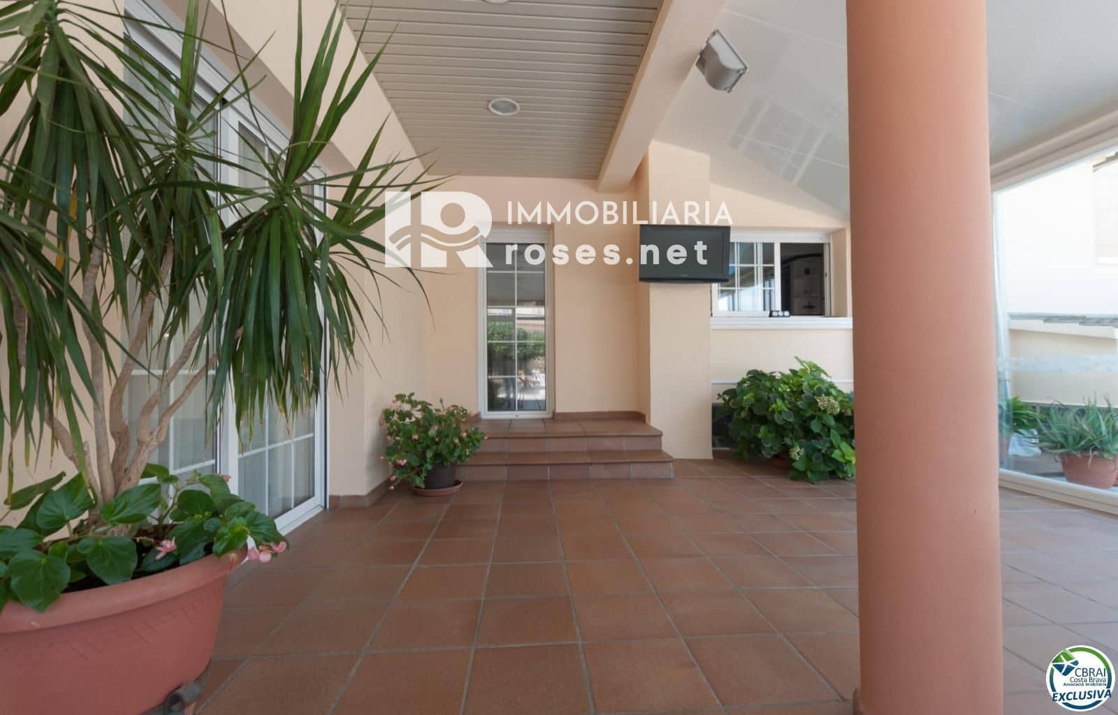 4 sypialnia Willa na sprzedaż w Roses z basenem garażem - 598 000 € (Ref: 8884816)