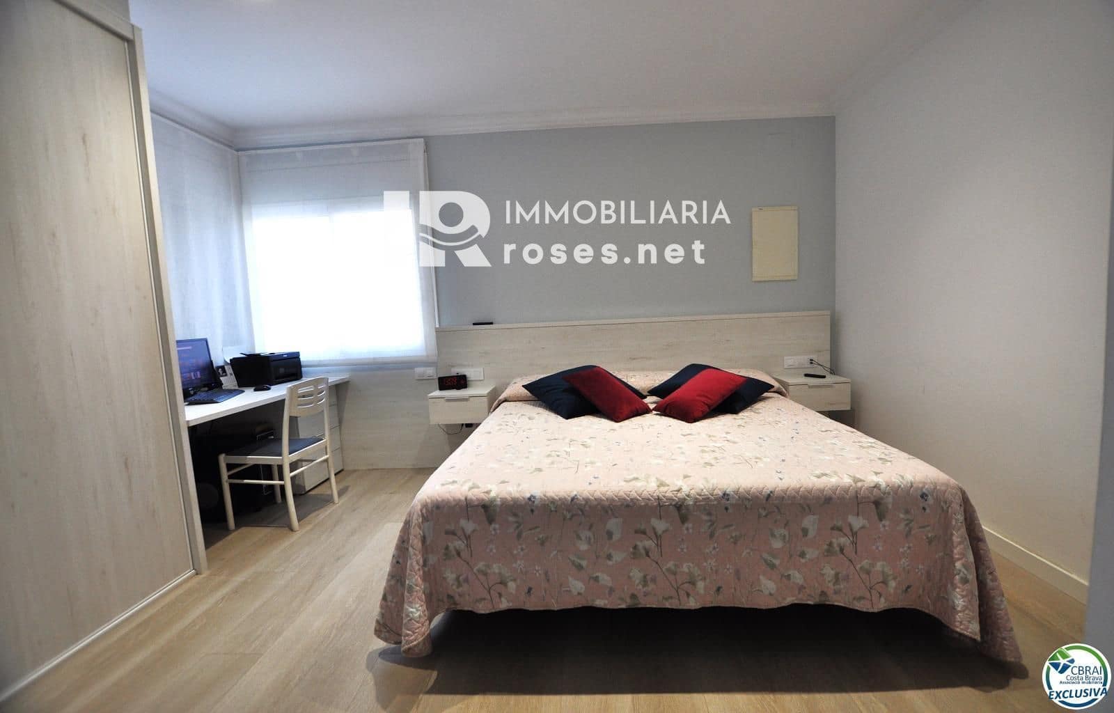 4 sypialnia Willa na sprzedaż w Roses z basenem garażem - 598 000 € (Ref: 8884816)