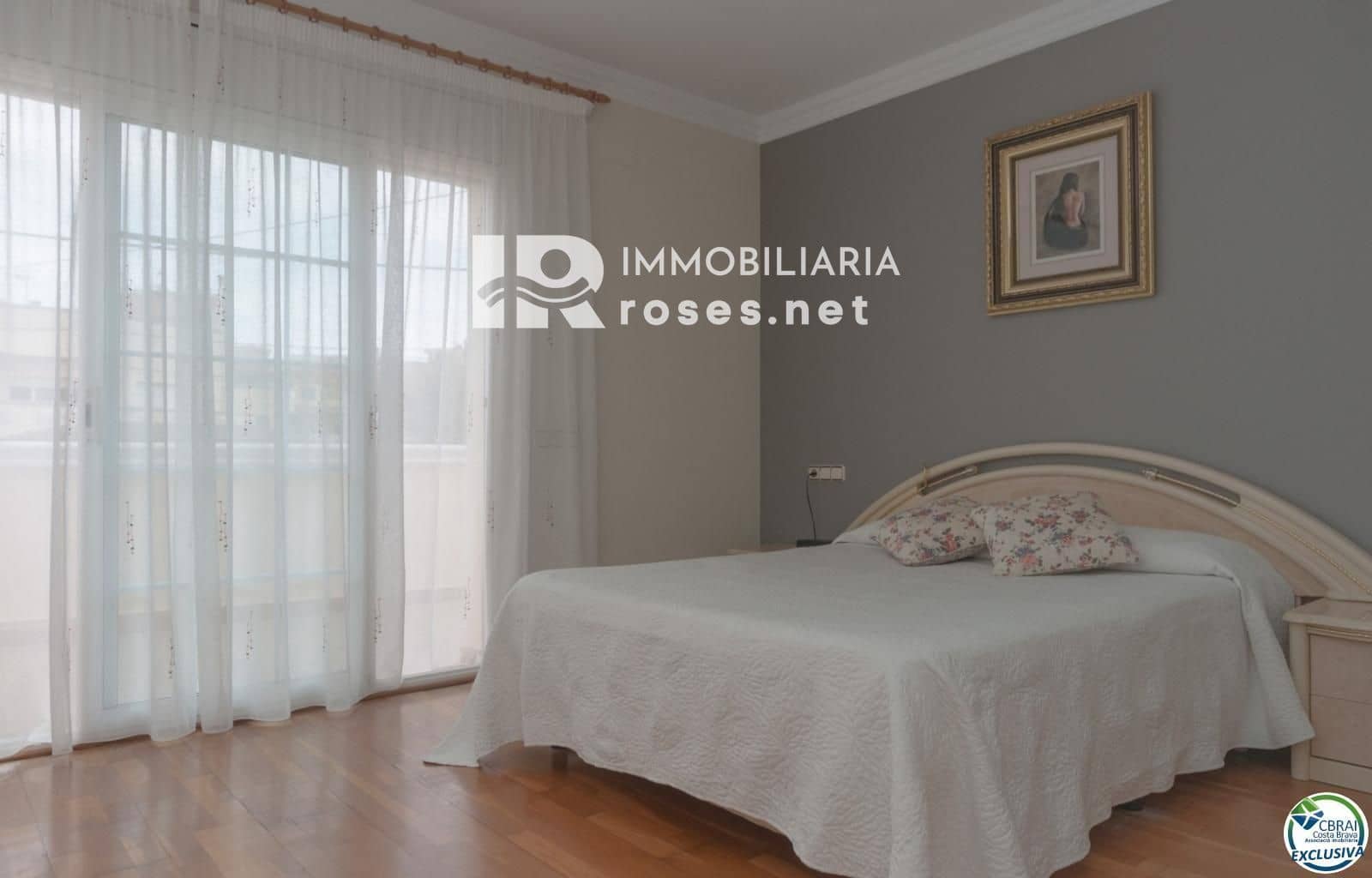 4 sypialnia Willa na sprzedaż w Roses z basenem garażem - 598 000 € (Ref: 8884816)