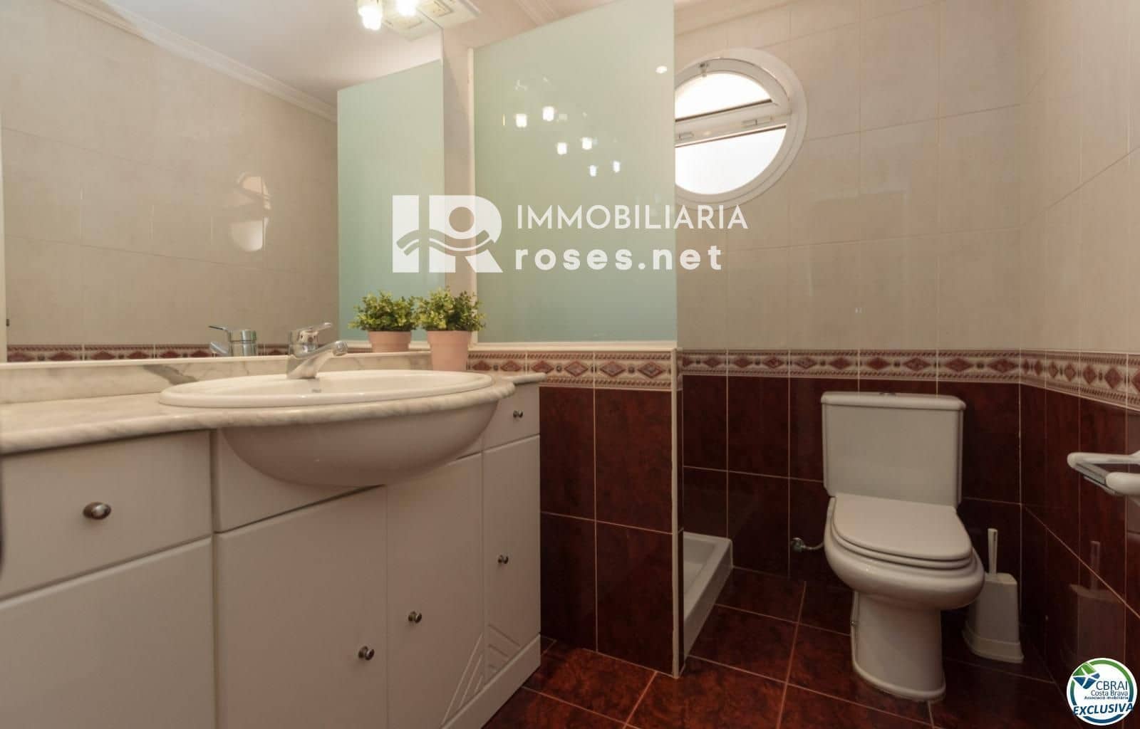 4 sypialnia Willa na sprzedaż w Roses z basenem garażem - 598 000 € (Ref: 8884816)