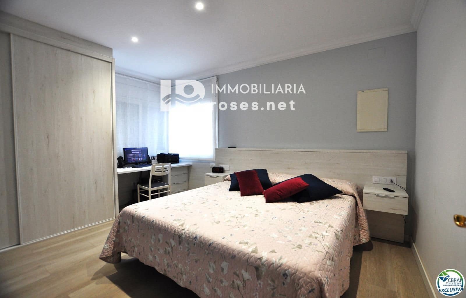 4 sypialnia Willa na sprzedaż w Roses z basenem garażem - 598 000 € (Ref: 8884816)