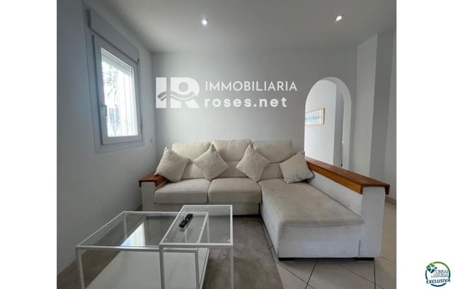 4 bedroom Villa for sale in Empuriabrava, Castelló d'Empúries with pool garage - € 799,000 (Ref: 8900623)