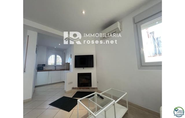 4 bedroom Villa for sale in Empuriabrava, Castelló d'Empúries with pool garage - € 799,000 (Ref: 8900623)