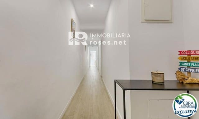 2 slaapkamer Flat te koop in Roses - € 169.500 (Ref: 8905800)