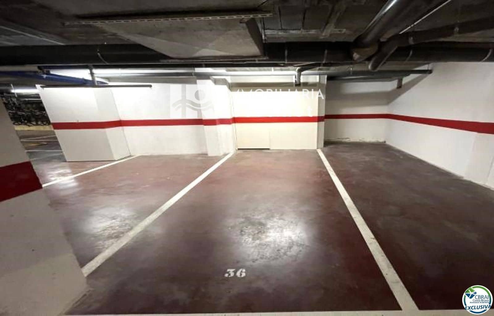 2 slaapkamer Flat te koop in Roses met zwembad - € 570.000 (Ref: 8905802)