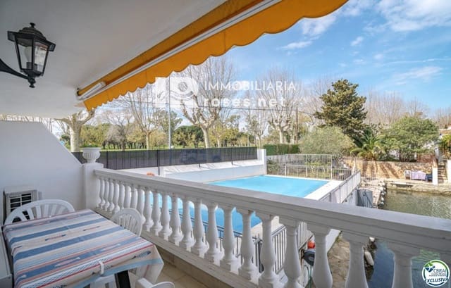 1 slaapkamer Flat te koop in Empuriabrava, Castelló d'Empúries met zwembad - € 159.000 (Ref: 8909589)