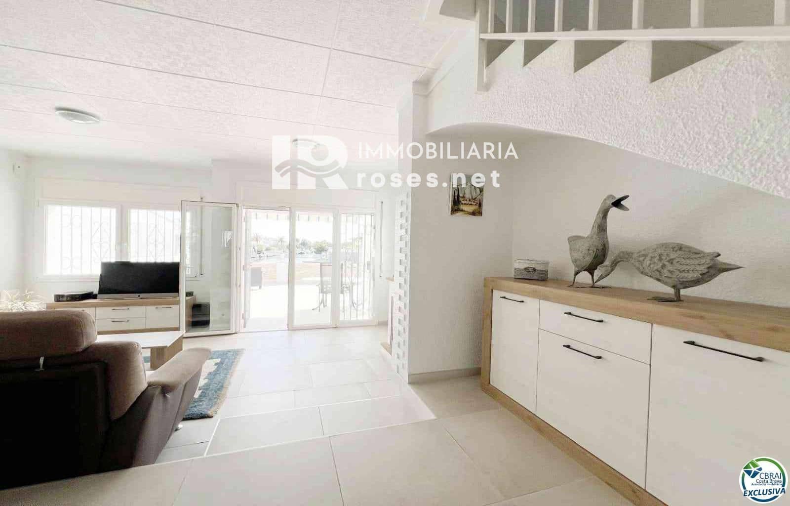 3 soverom Villa til salgs i Empuriabrava med garasje - € 599 900 (Ref: 8952077)