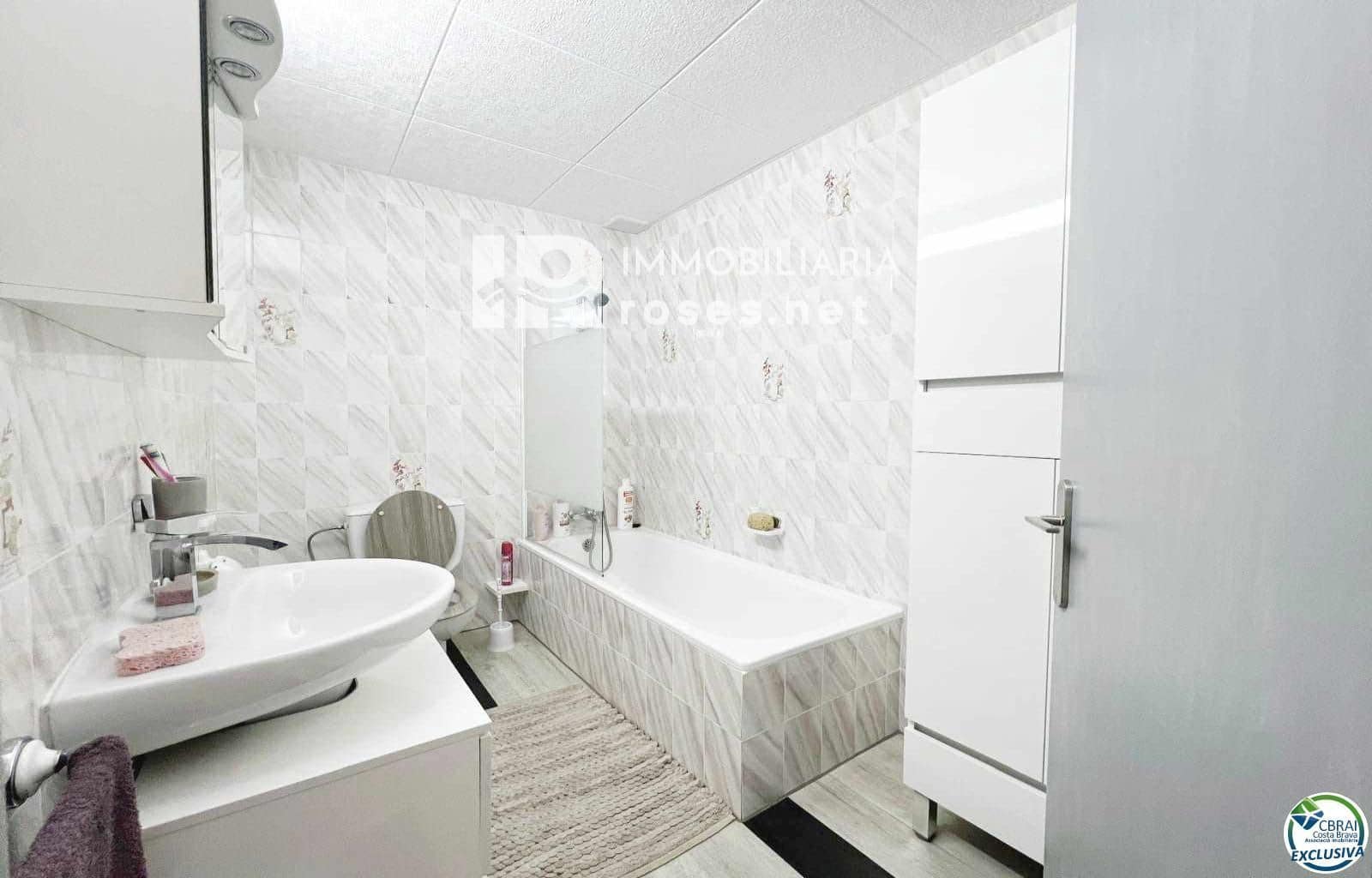 3 soverom Villa til salgs i Empuriabrava med garasje - € 599 900 (Ref: 8952077)