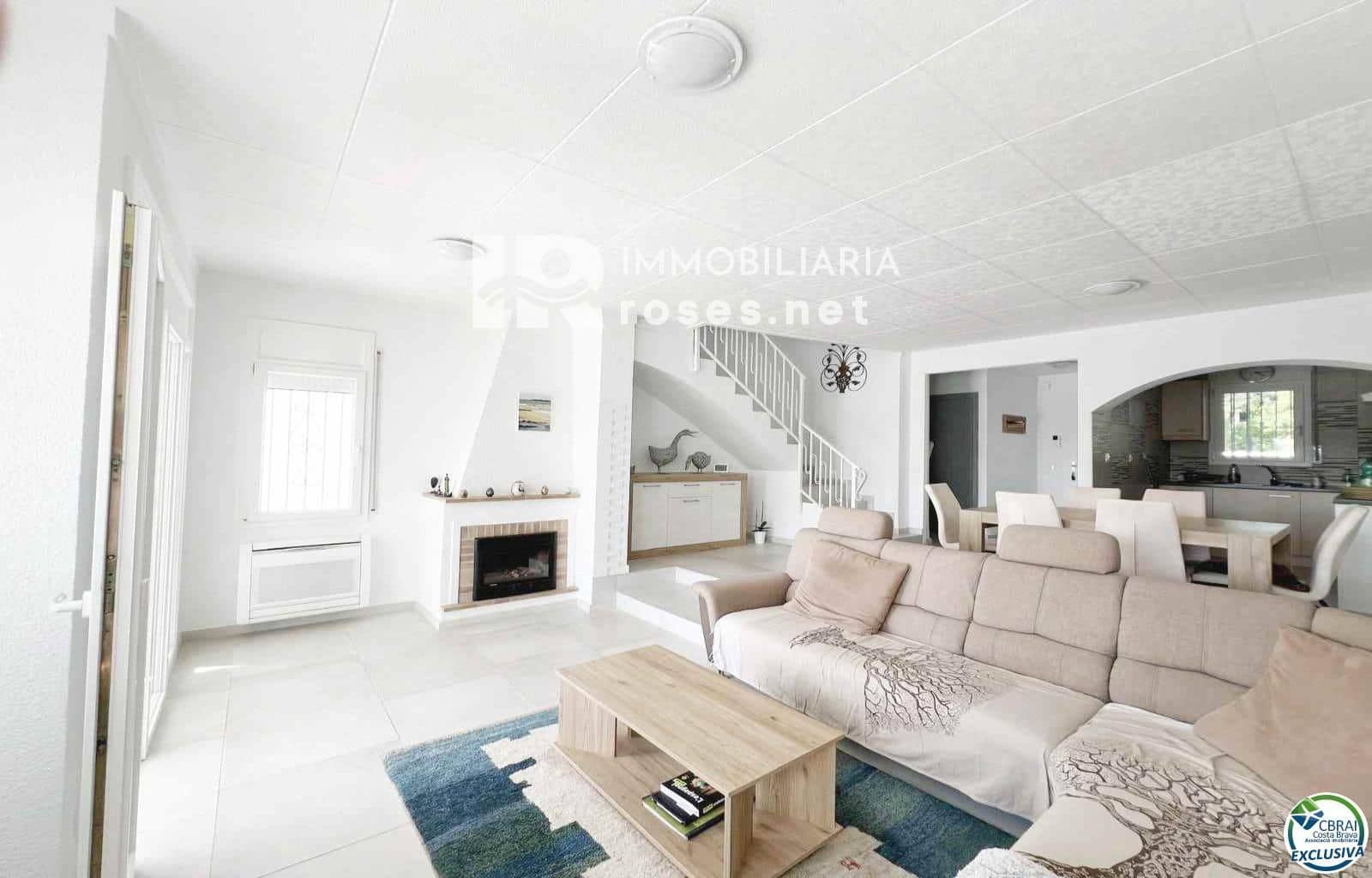 3 soverom Villa til salgs i Empuriabrava med garasje - € 599 900 (Ref: 8952077)