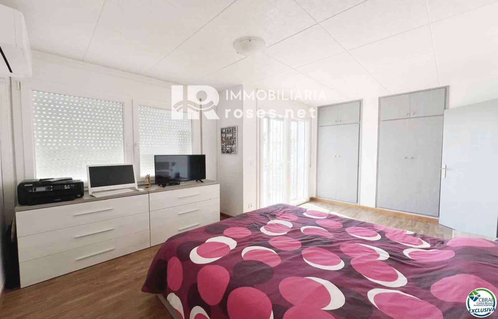 3 soverom Villa til salgs i Empuriabrava med garasje - € 599 900 (Ref: 8952077)