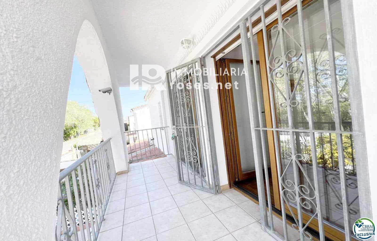 3 soverom Villa til salgs i Empuriabrava med garasje - € 599 900 (Ref: 8952077)