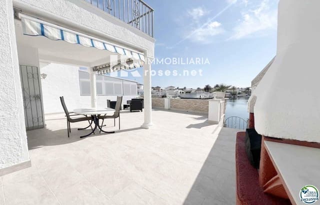 3 soverom Villa til salgs i Empuriabrava, Castelló d'Empúries med garasje - € 599 900 (Ref: 8952077)