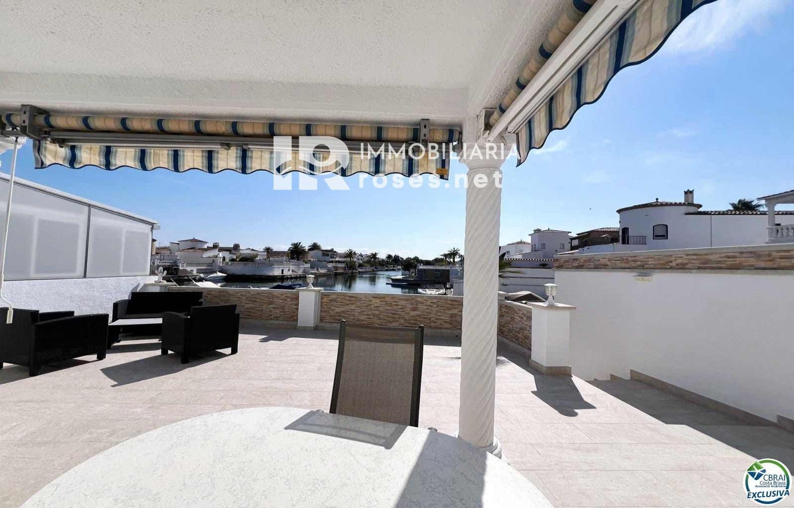 3 soverom Villa til salgs i Empuriabrava med garasje - € 599 900 (Ref: 8952077)