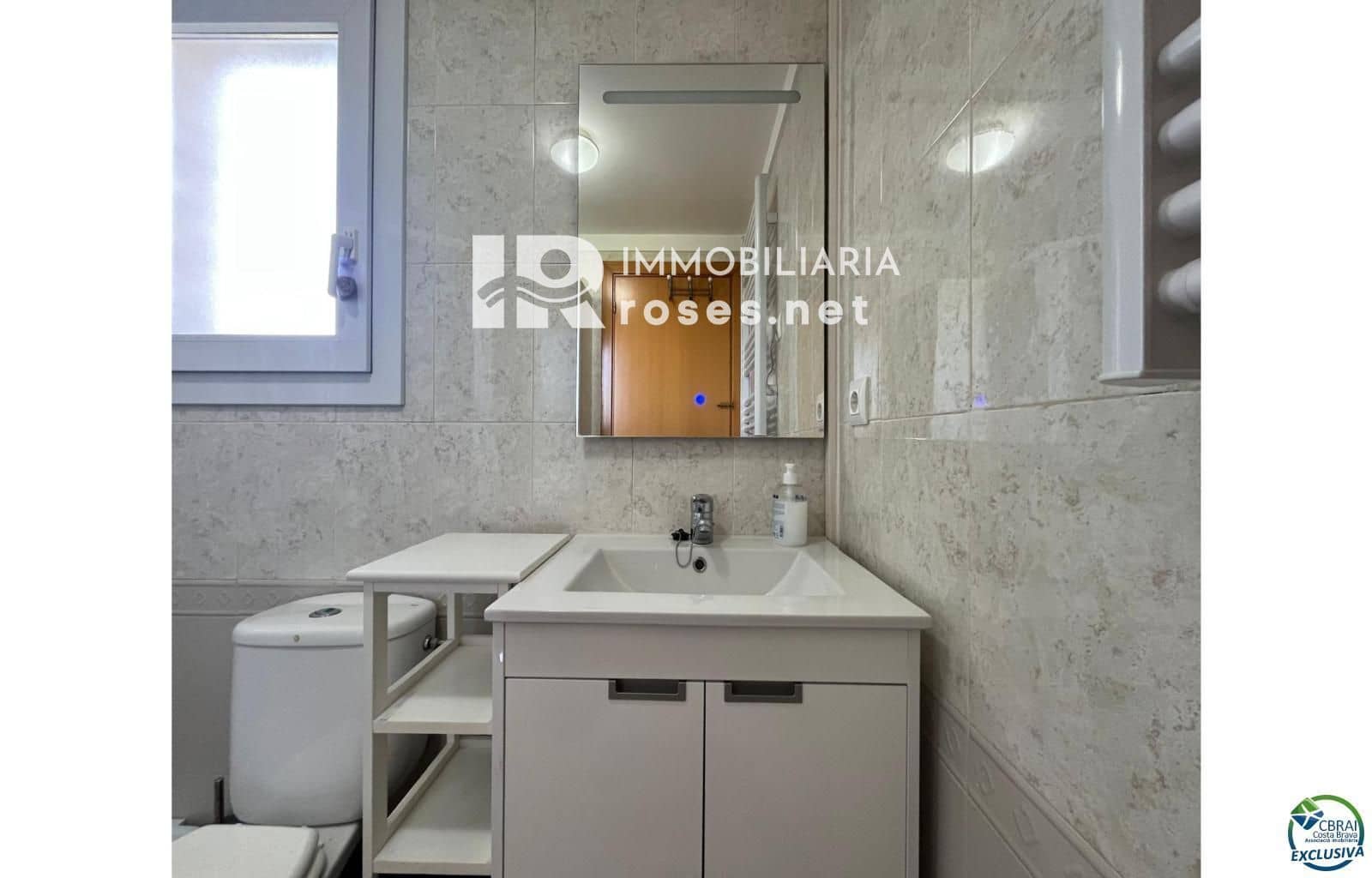 2 bedroom Flat for sale in Empuriabrava - € 219,000 (Ref: 8969099)