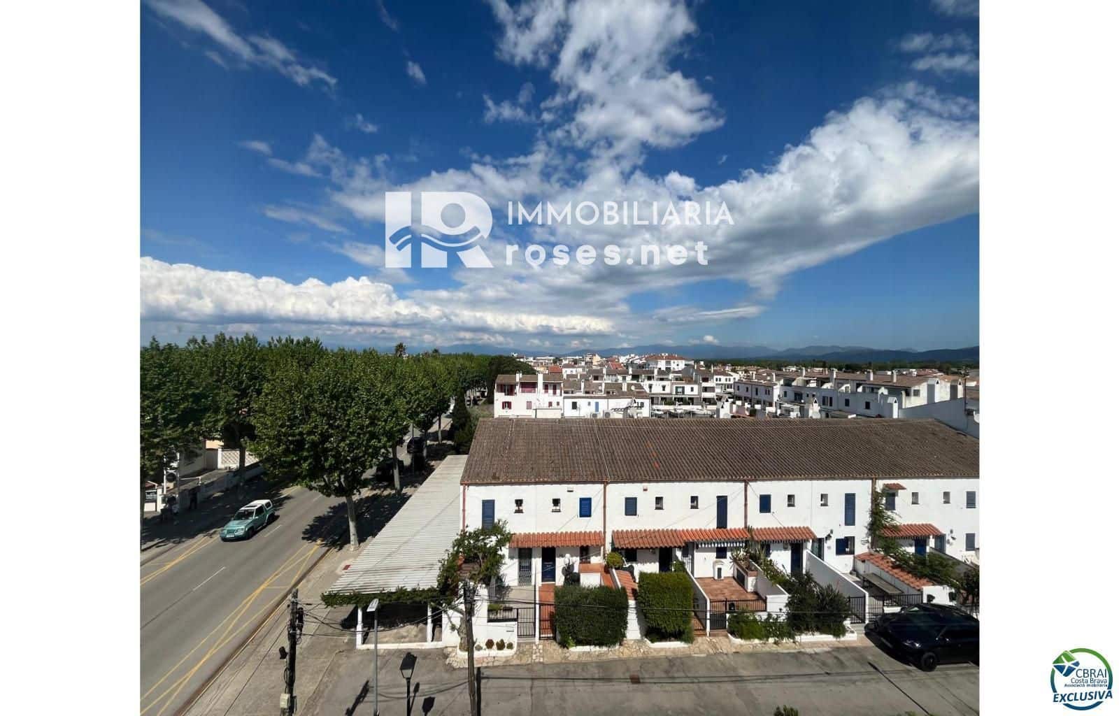 2 bedroom Flat for sale in Empuriabrava - € 219,000 (Ref: 8969099)