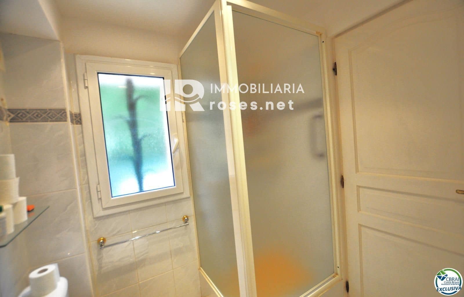 2 chambre Villa/Maison à vendre à Roses avec garage - 377 000 € (Ref: 8989559)