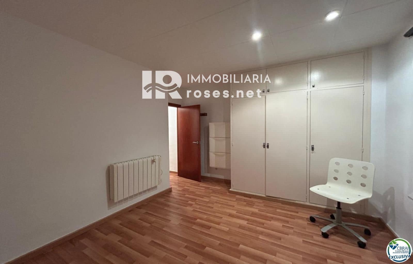 Piso de 1 habitación en Roses en venta - 145.000 € (Ref: 8993281)