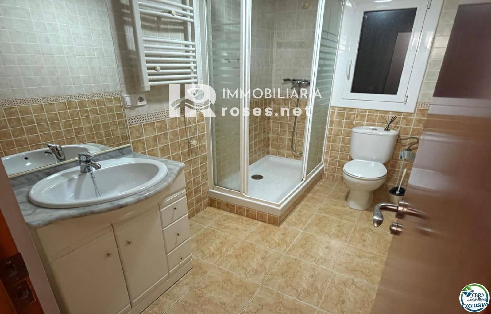 Piso de 1 habitación en Roses en venta - 145.000 € (Ref: 8993281)