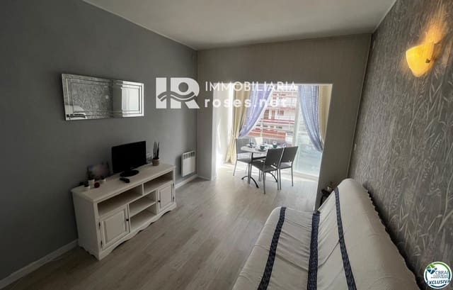 Flat te koop in Santa Margarida, Roses - € 112.000 (Ref: 8997281)