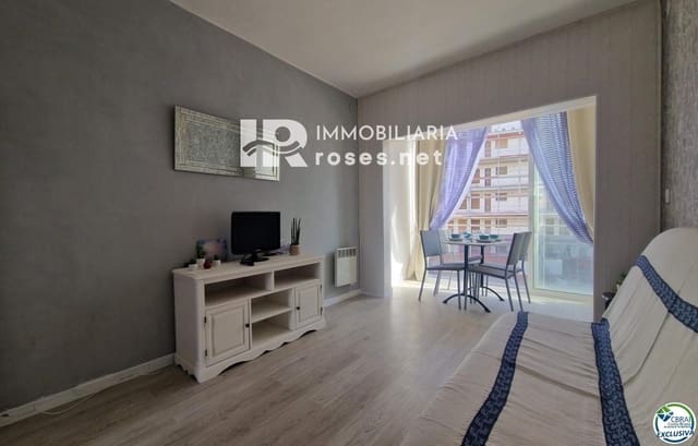 Flat te koop in Santa Margarida, Roses - € 112.000 (Ref: 8997281)