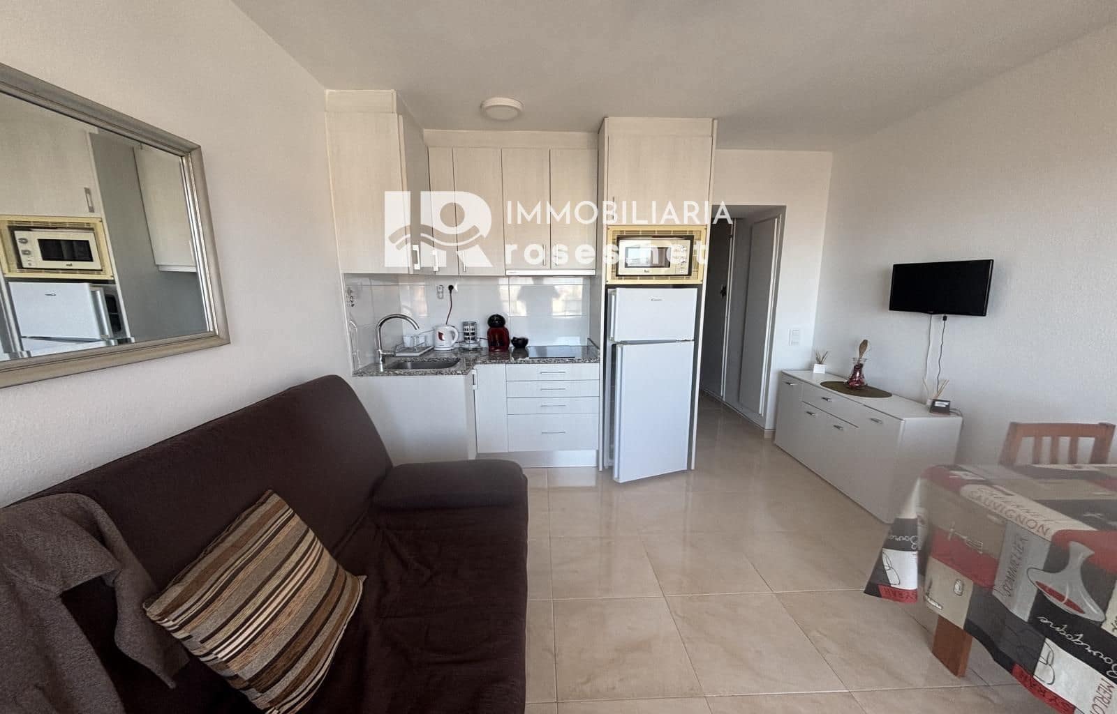 Flat te koop in Santa Margarida met zwembad - € 129.000 (Ref: 9001654)