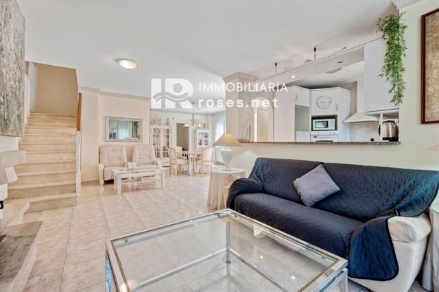 5 camera da letto Villa in vendita in Empuriabrava, Castelló d'Empúries con piscina garage - 470.000 € (Rif: 9003738)