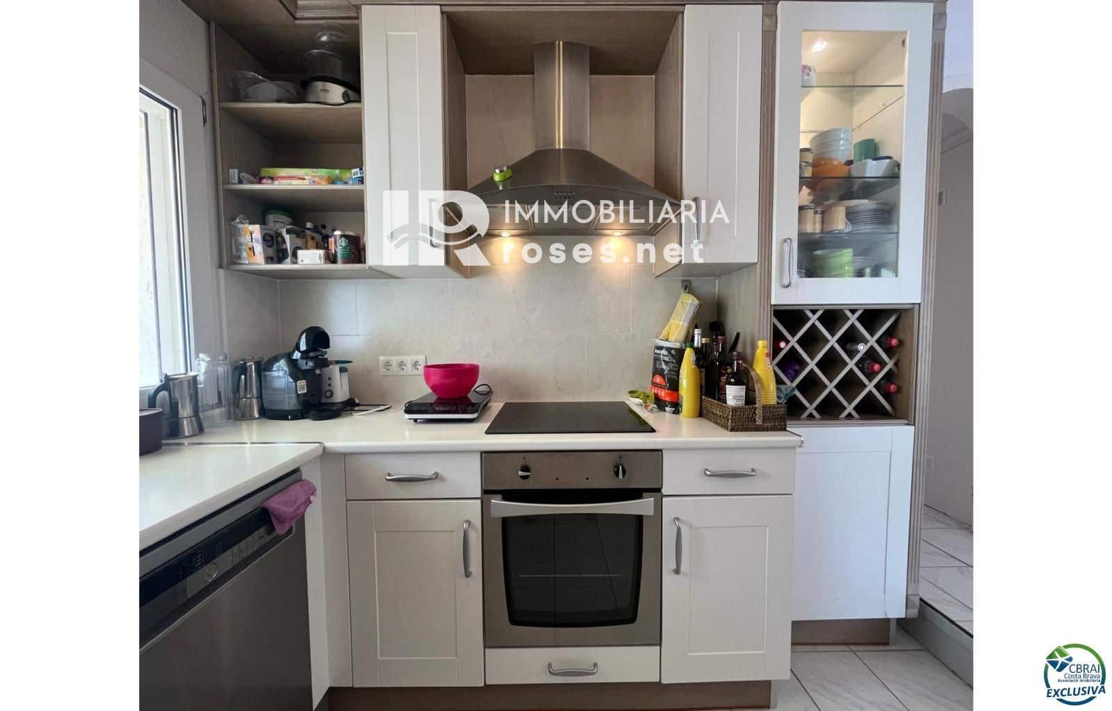 3 soveværelse Villa til salg i Empuriabrava med swimmingpool garage - € 795.000 (Ref: 9003739)