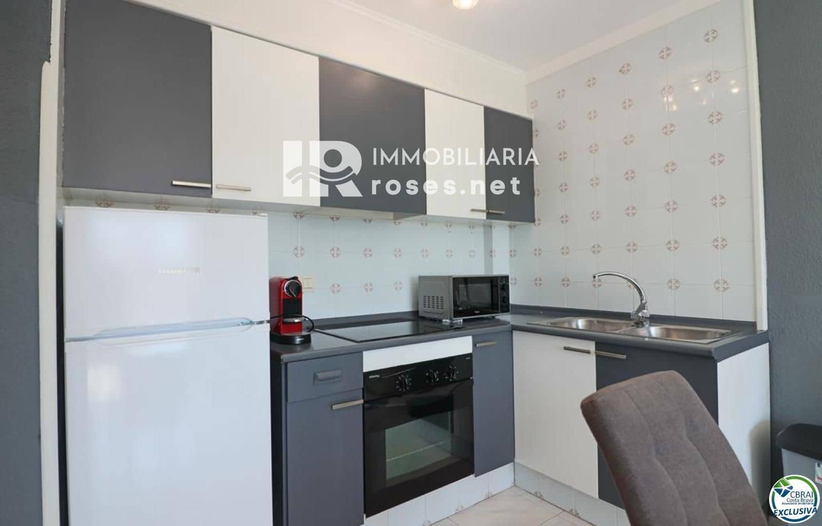 1 slaapkamer Flat te koop in Empuriabrava met zwembad - € 128.000 (Ref: 9015484)