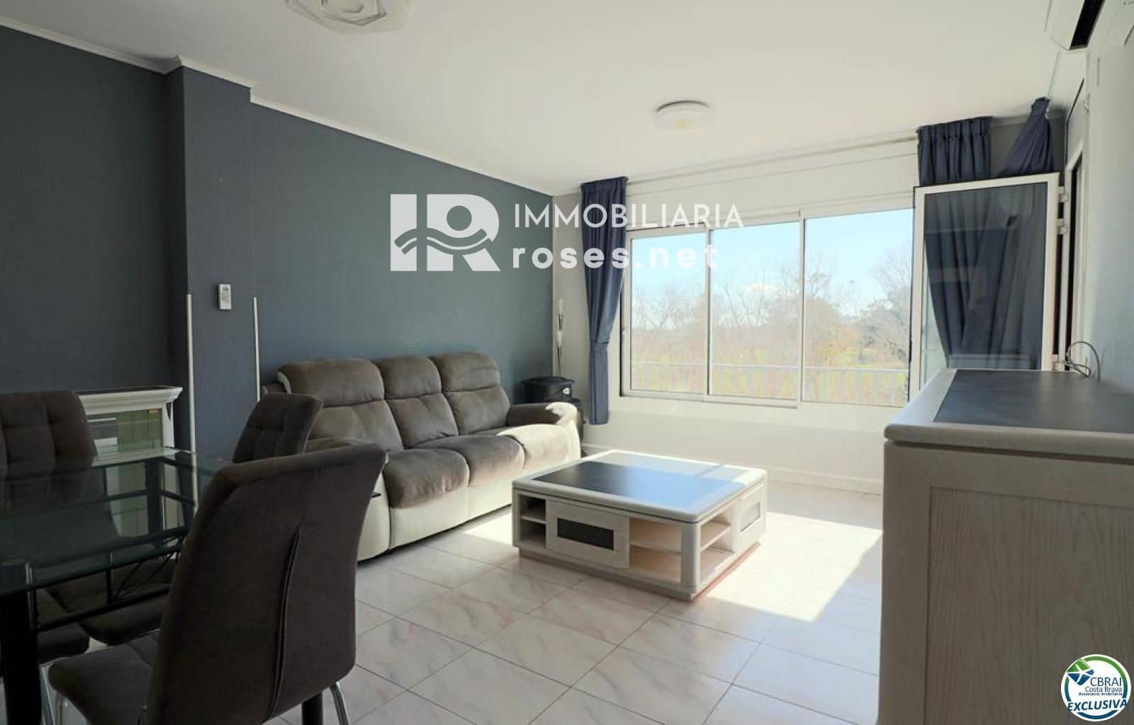 1 slaapkamer Flat te koop in Empuriabrava met zwembad - € 128.000 (Ref: 9015484)