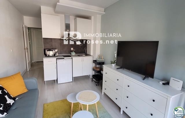 1 soveværelse Lejlighed til salg i Roses - € 116.000 (Ref: 9058129)