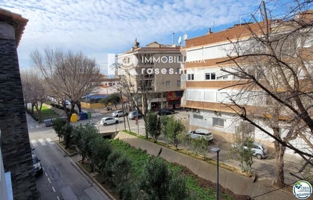 1 soveværelse Lejlighed til salg i Roses - € 116.000 (Ref: 9058129)