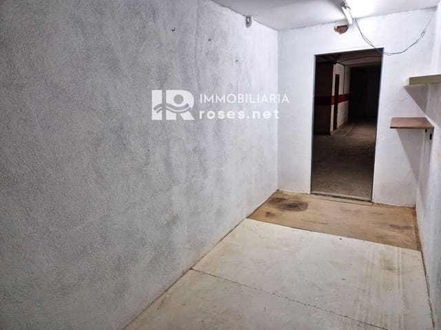 Garage til salg i Roses - € 18.900 (Ref: 9059803)