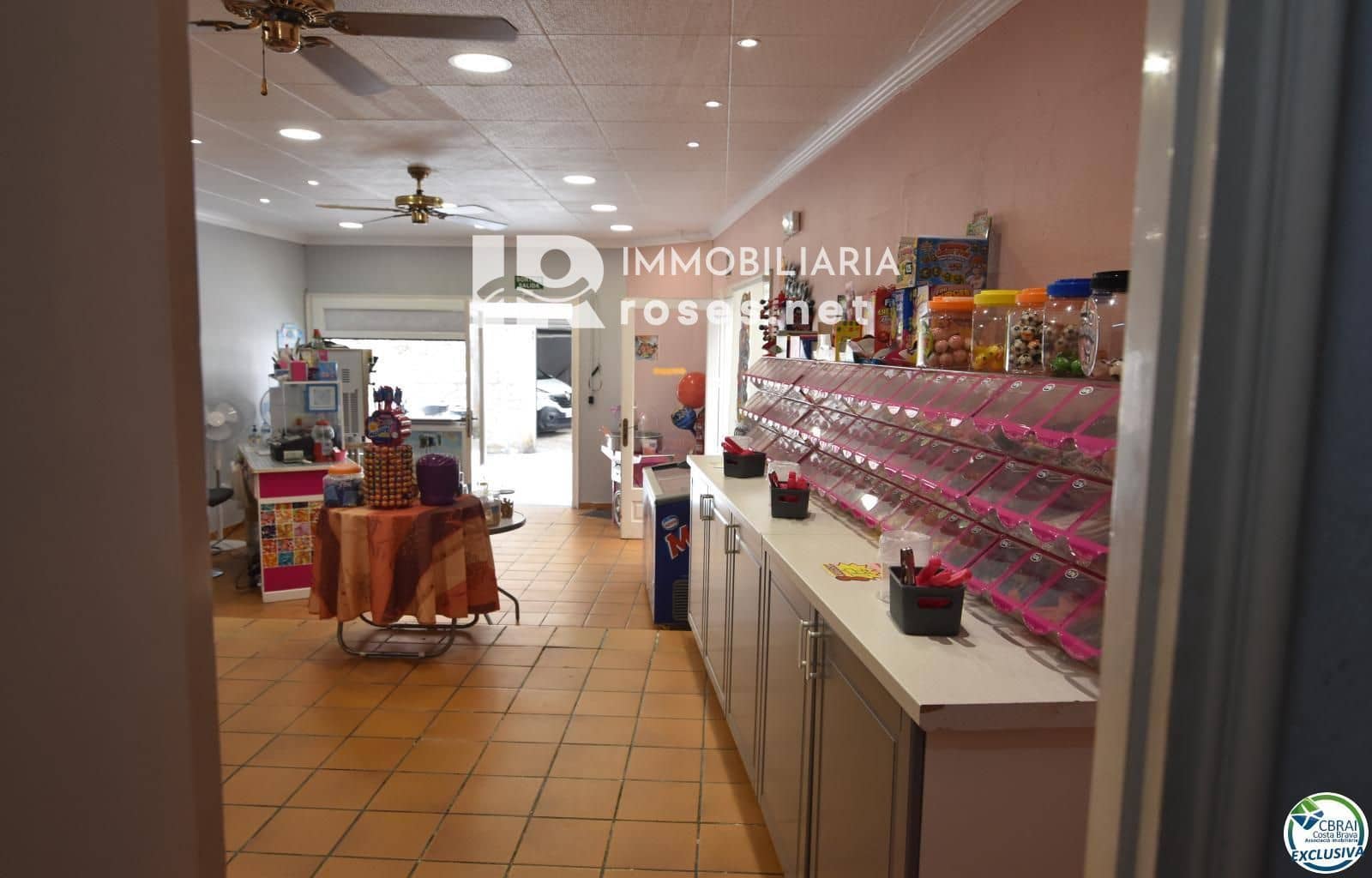 Erhverv til salg i Roses - € 21.000 (Ref: 9062716)