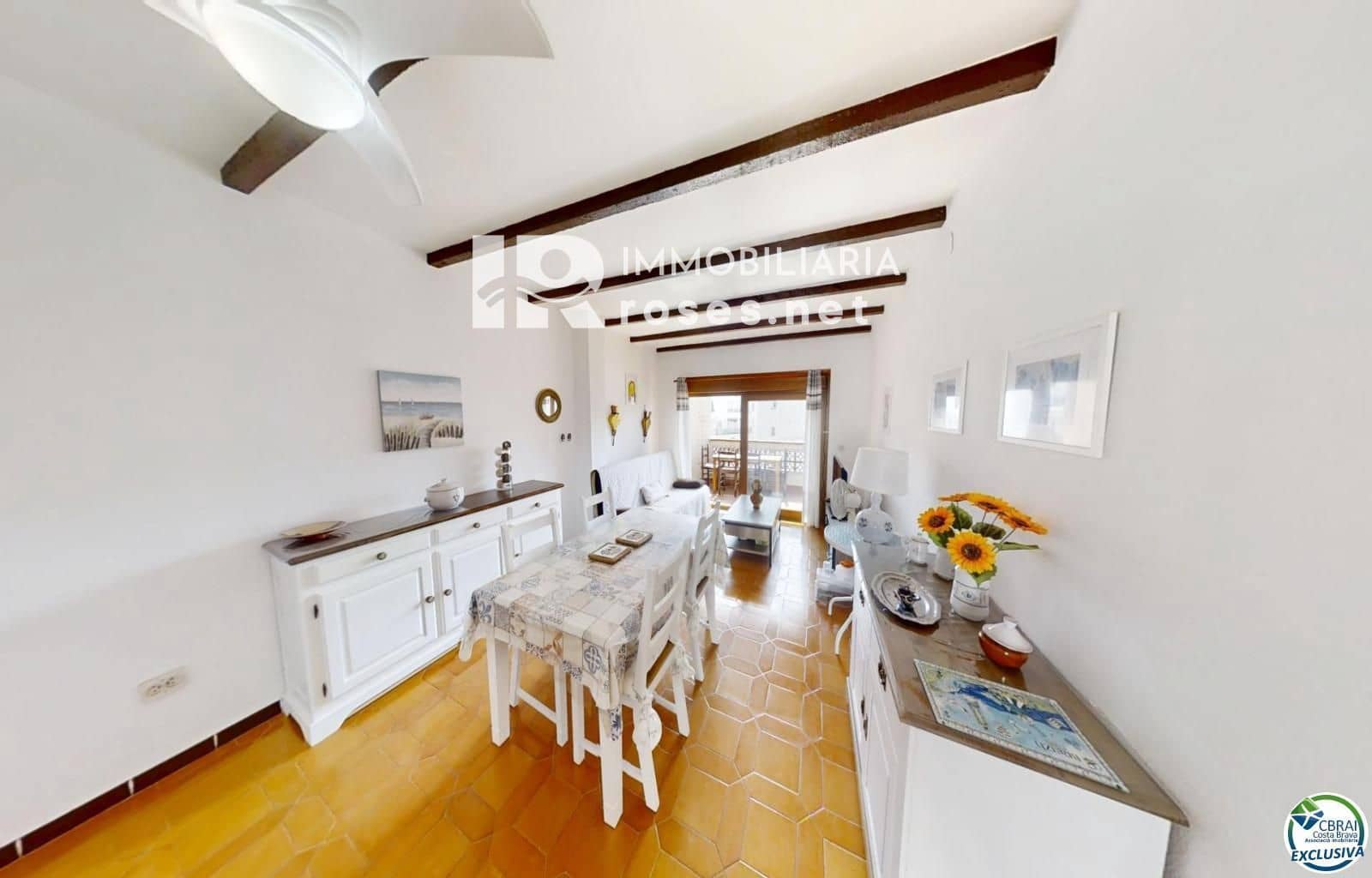 2 soveværelse Lejlighed til salg i Empuriabrava med swimmingpool - € 220.000 (Ref: 9070259)