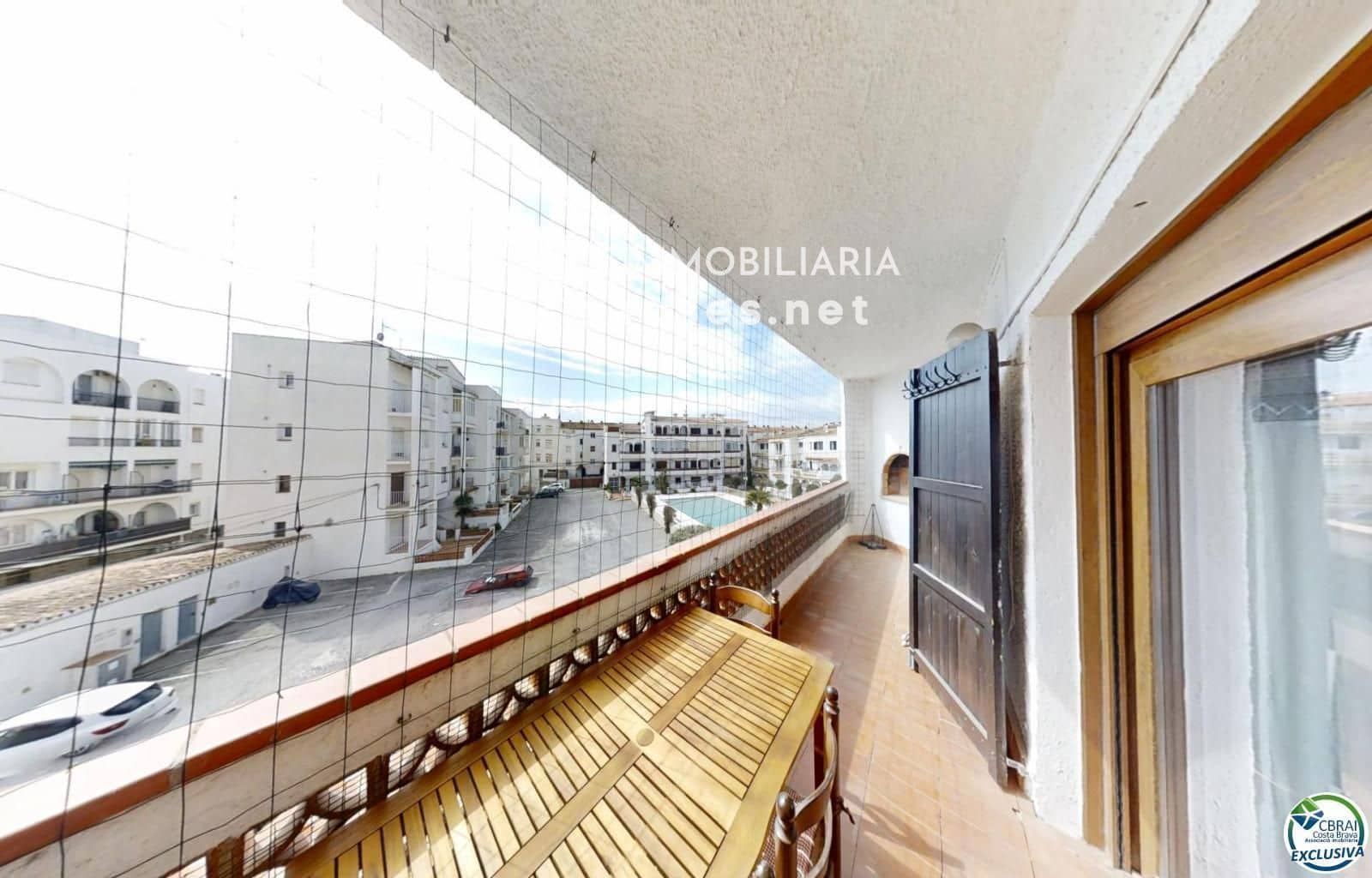 2 soveværelse Lejlighed til salg i Empuriabrava med swimmingpool - € 220.000 (Ref: 9070259)