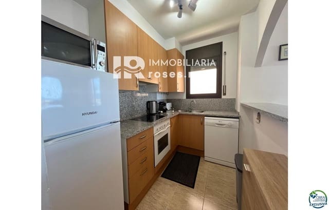 2 slaapkamer Flat te koop in Empuriabrava, Castelló d'Empúries - € 365.000 (Ref: 9070260)