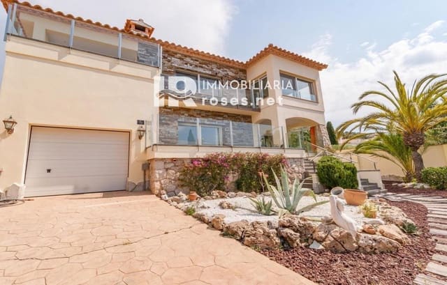 5 soverom Villa til salgs i El Mas Fumats, Roses med svømmebasseng garasje - € 749 000 (Ref: 9085722)