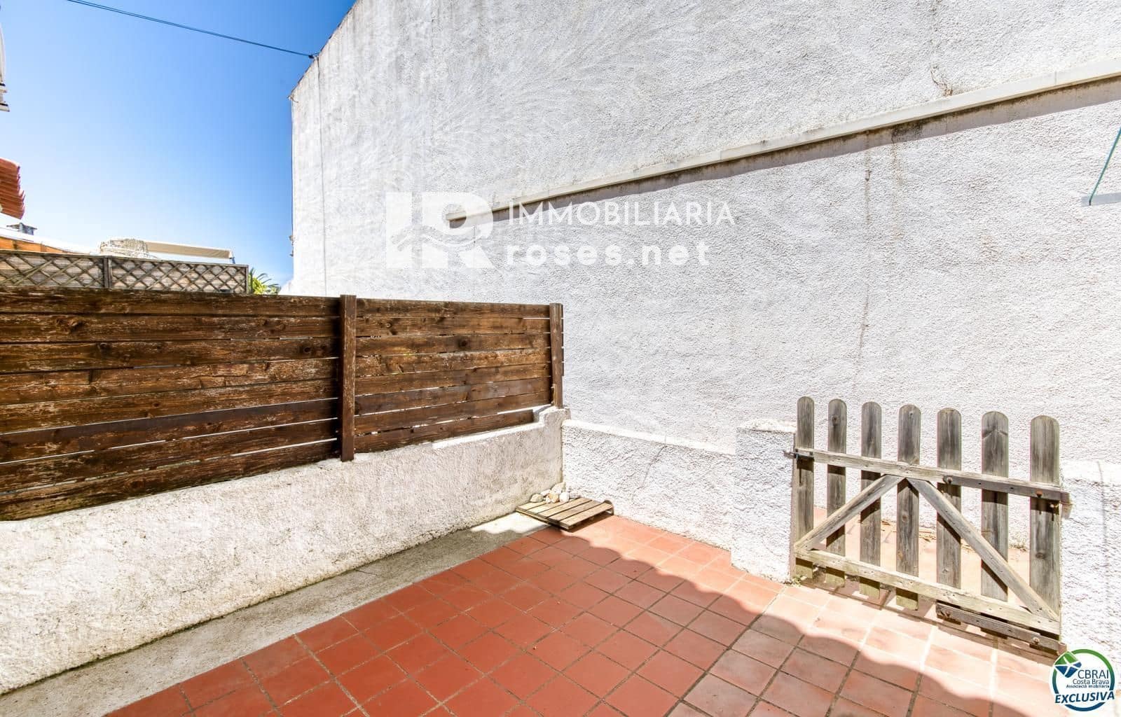 2 bedroom Villa for sale in Empuriabrava - € 249,000 (Ref: 9095580)