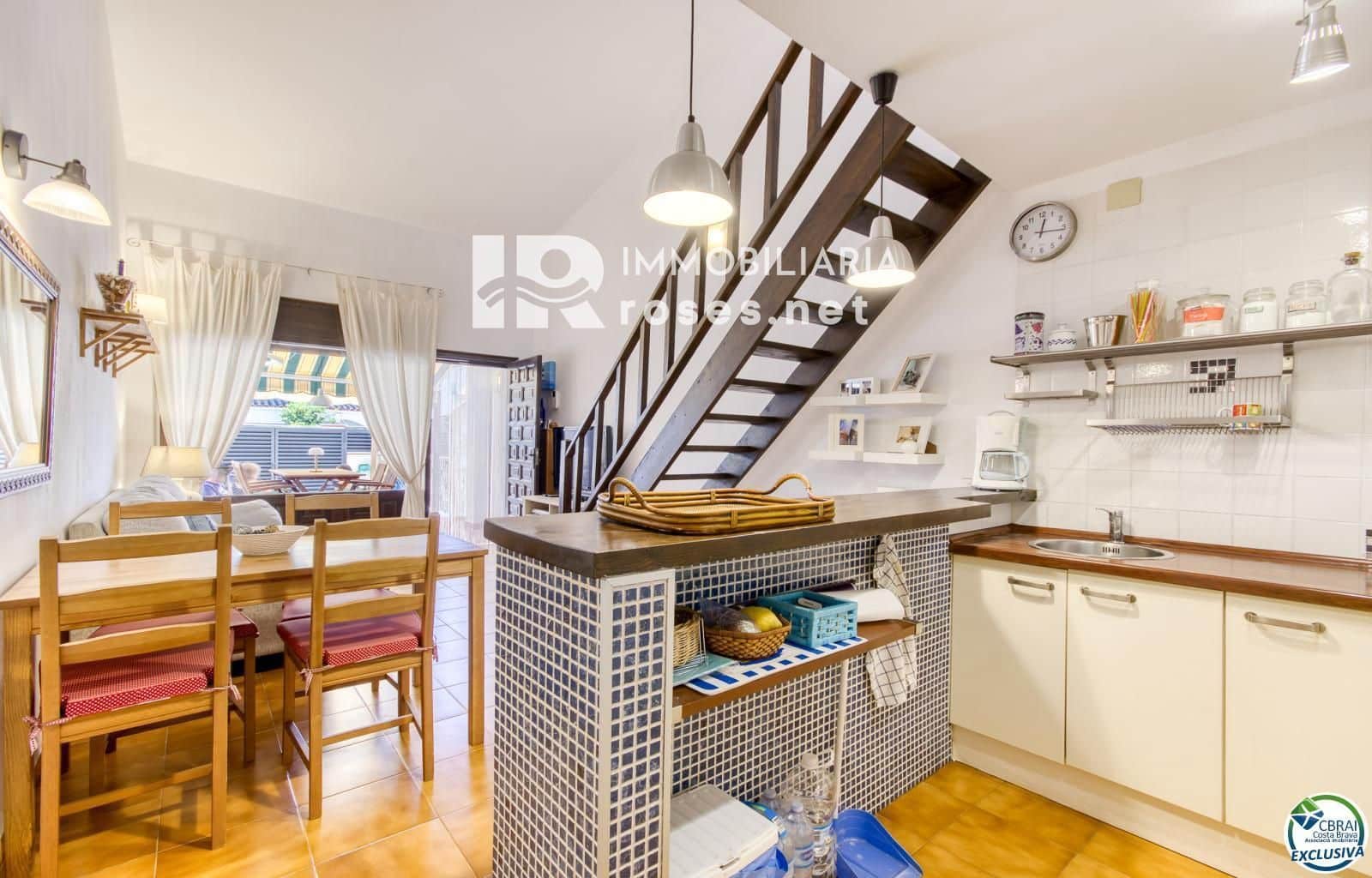 2 bedroom Villa for sale in Empuriabrava - € 249,000 (Ref: 9095580)