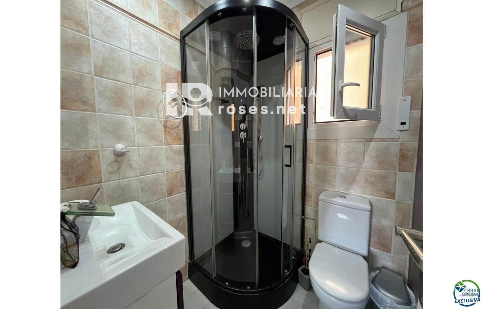 4 chambre Villa/Maison à vendre à Empuriabrava avec piscine garage - 549 000 € (Ref: 9101129)