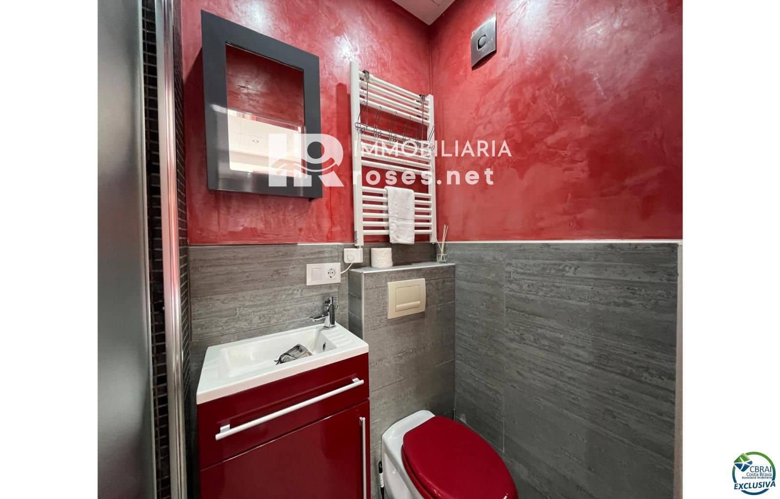 4 chambre Villa/Maison à vendre à Empuriabrava avec piscine garage - 549 000 € (Ref: 9101129)