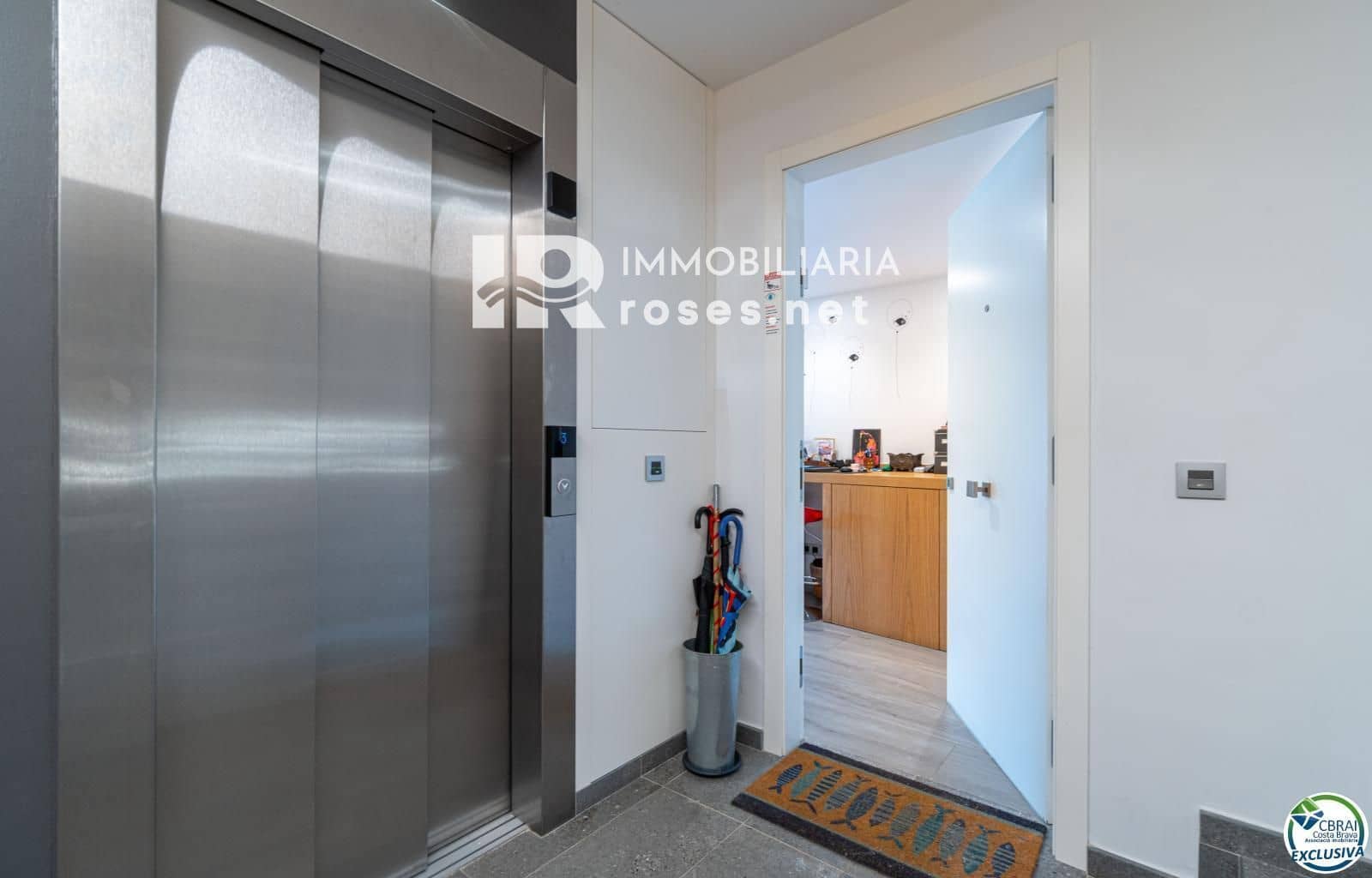 2 soveværelse Lejlighed til salg i Roses - € 600.000 (Ref: 9104978)