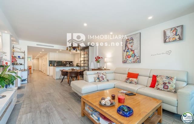 2 soveværelse Lejlighed til salg i Roses - € 600.000 (Ref: 9104978)