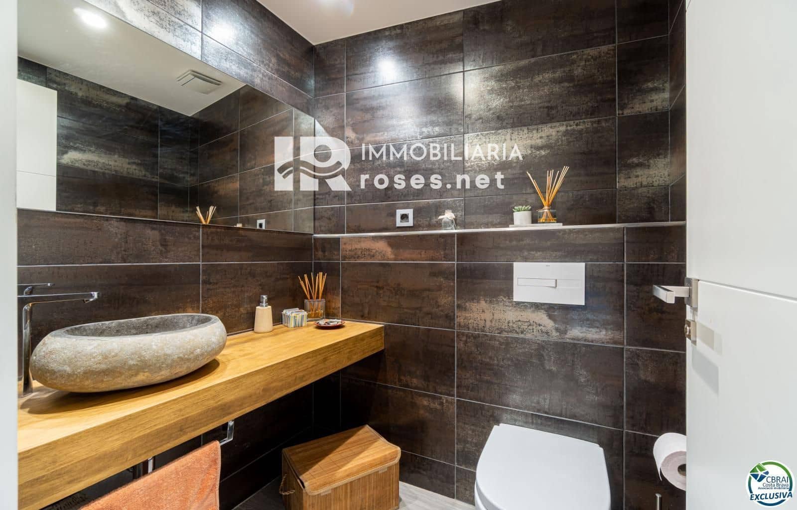 2 soveværelse Lejlighed til salg i Roses - € 600.000 (Ref: 9104978)