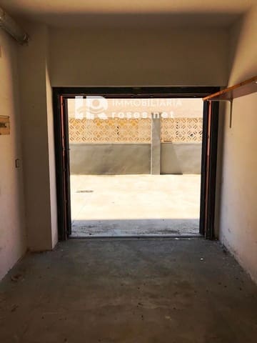 Garage til salg i Santa Margarida, Roses - € 46.000 (Ref: 9104980)