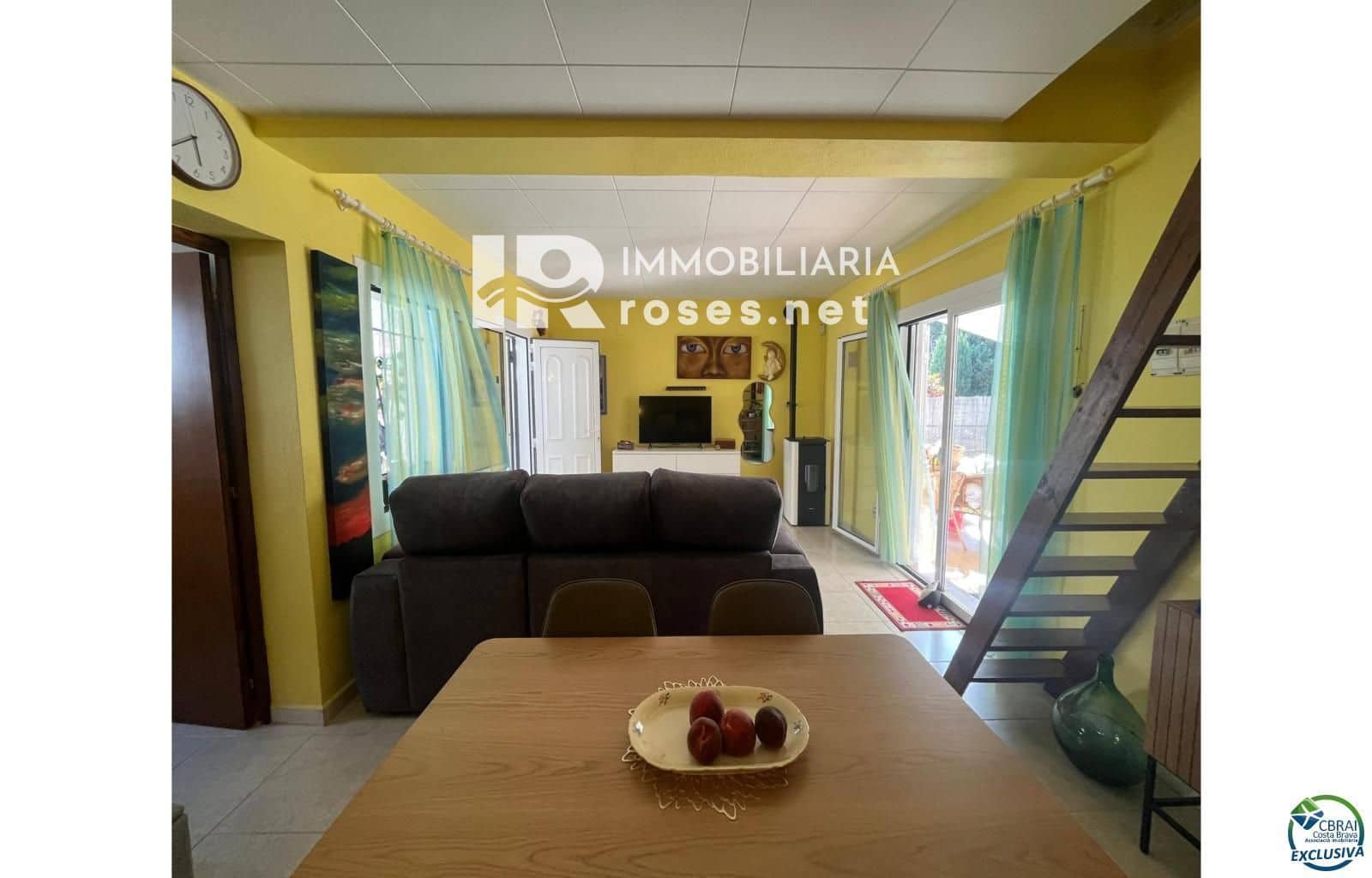 Willa na sprzedaż w Roses z garażem - 340 000 € (Ref: 9109405)